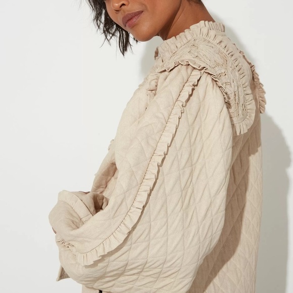 BNWT Cleobella Quilted Frida Jacket in Oatmeal - Picture 2 of 6